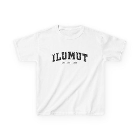 Meeqqanut (Børne) t-shirt | "ILUMUT SAPINNGILATIT"